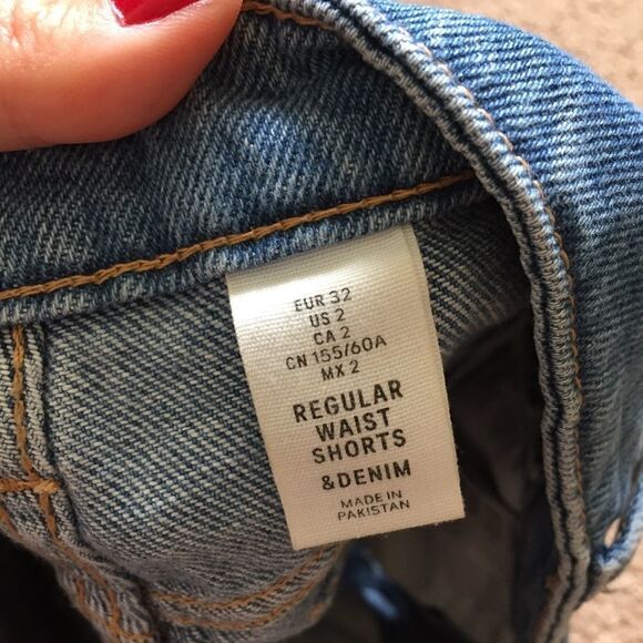H&M Blue Denim Shorts - Picture 3 of 5
